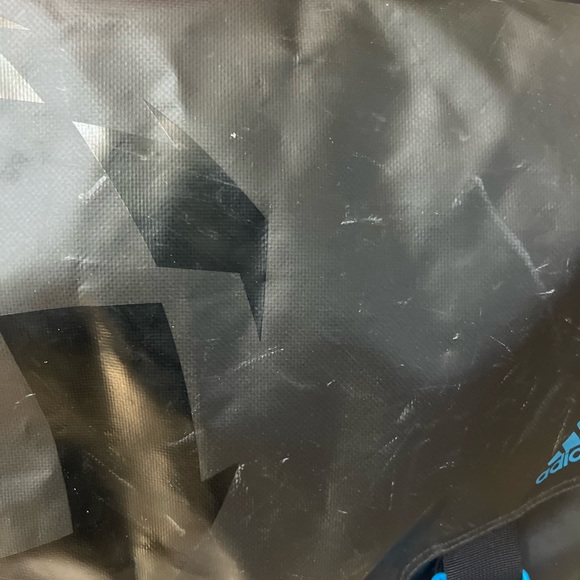 ADIDAS Procycling Messenger bag w/ Laptop sleeve - Picture 2 of 8